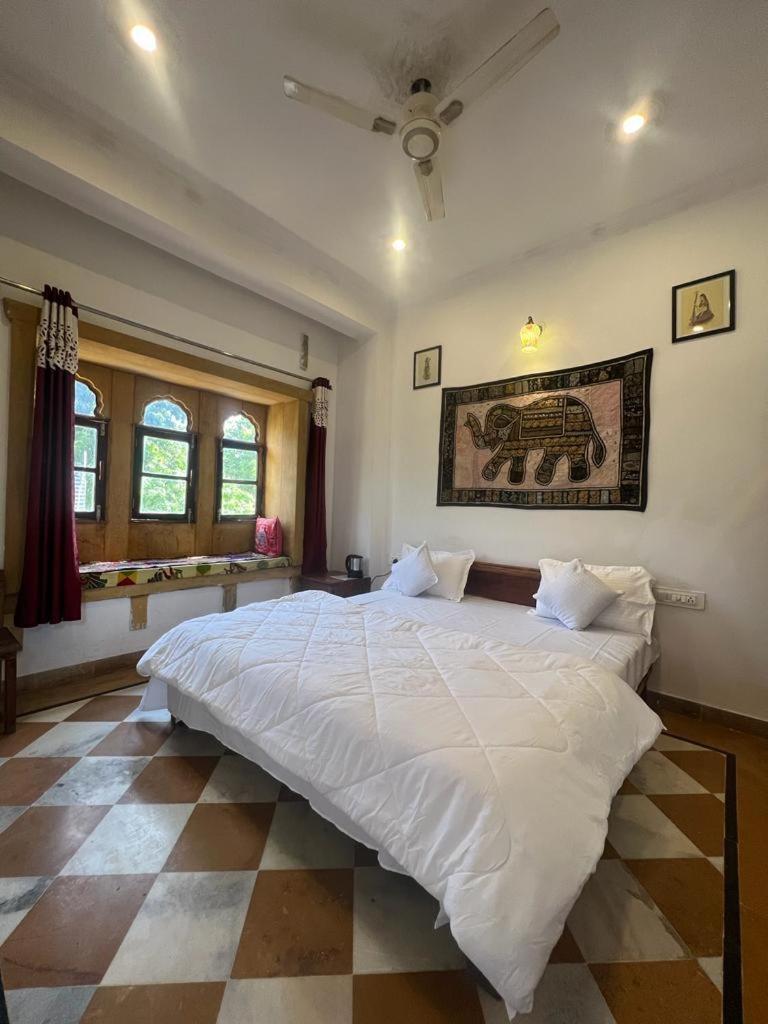 Hotel Pushkar Golden Haveli エクステリア 写真