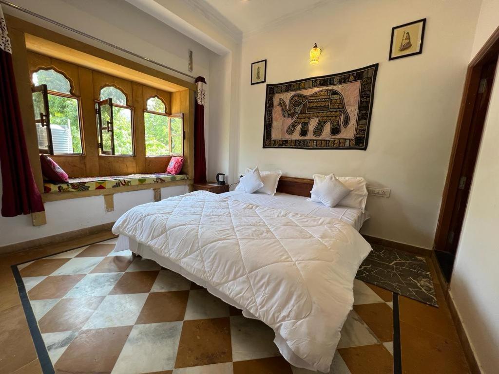 Hotel Pushkar Golden Haveli エクステリア 写真