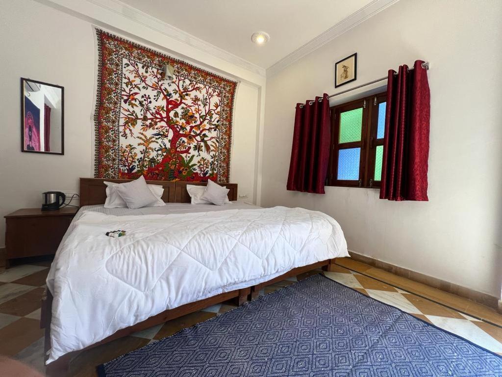 Hotel Pushkar Golden Haveli エクステリア 写真
