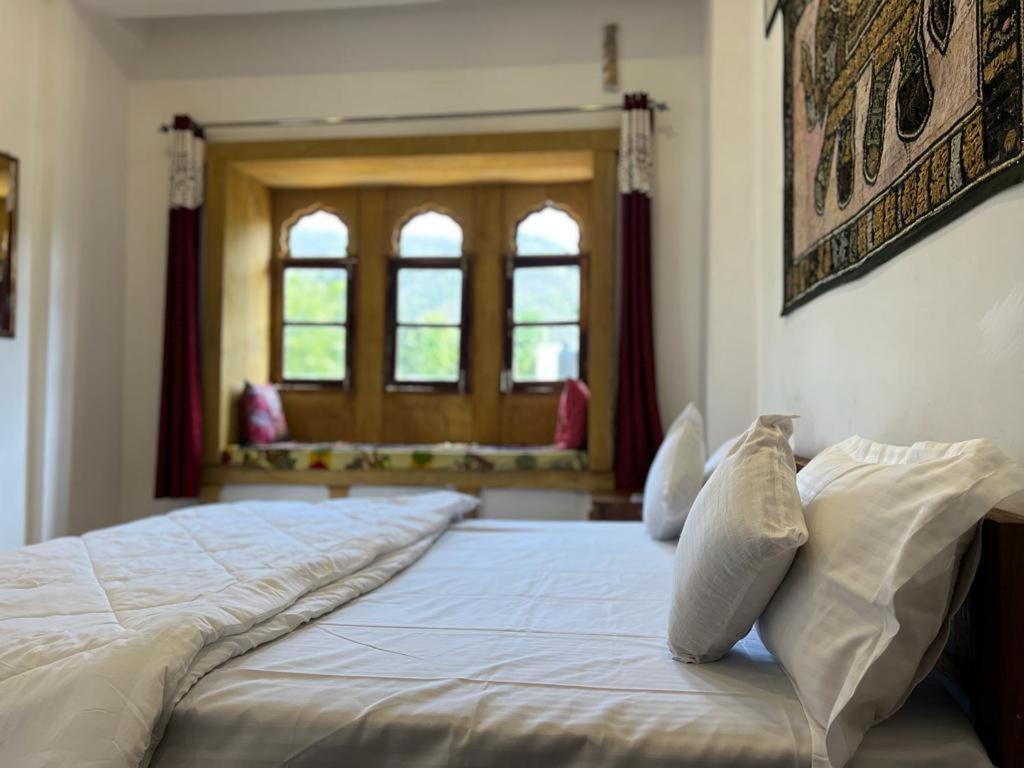 Hotel Pushkar Golden Haveli エクステリア 写真