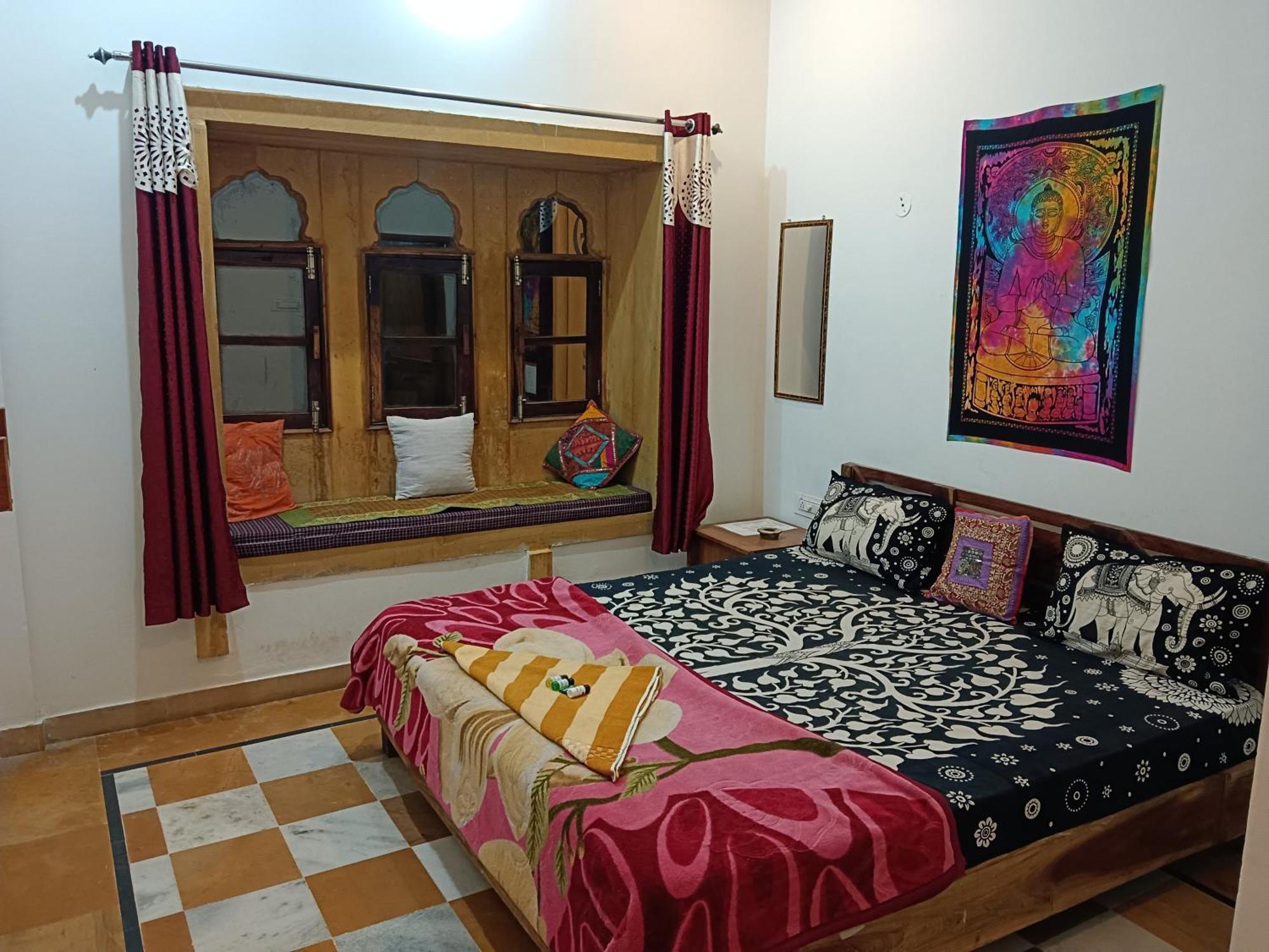 Hotel Pushkar Golden Haveli 部屋 写真