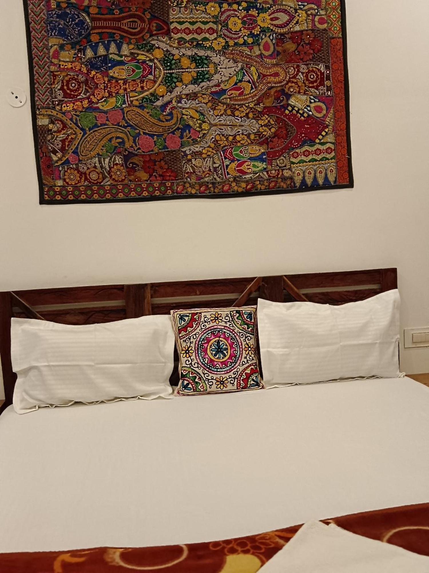 Hotel Pushkar Golden Haveli 部屋 写真